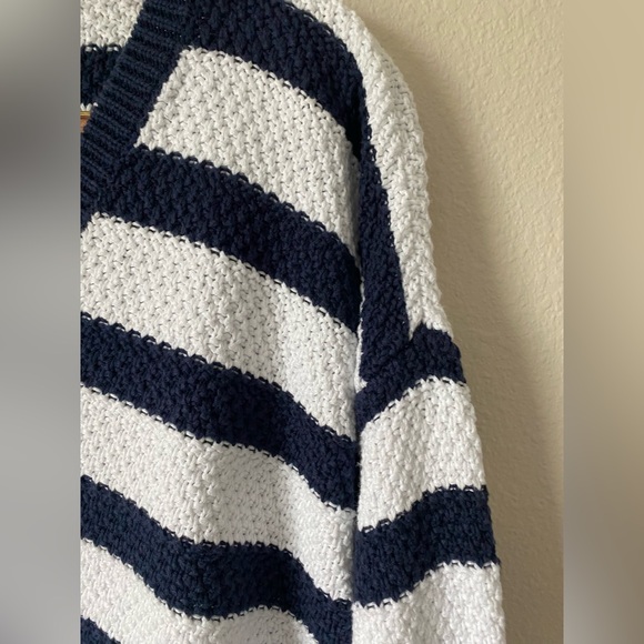 Ralph Lauren Women’s Navy&White Striped VNeck Relaxed LongSleeve Sweater Medium - Picture 8 of 16